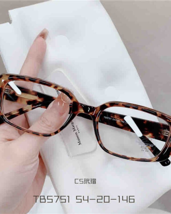 WINNY glasses