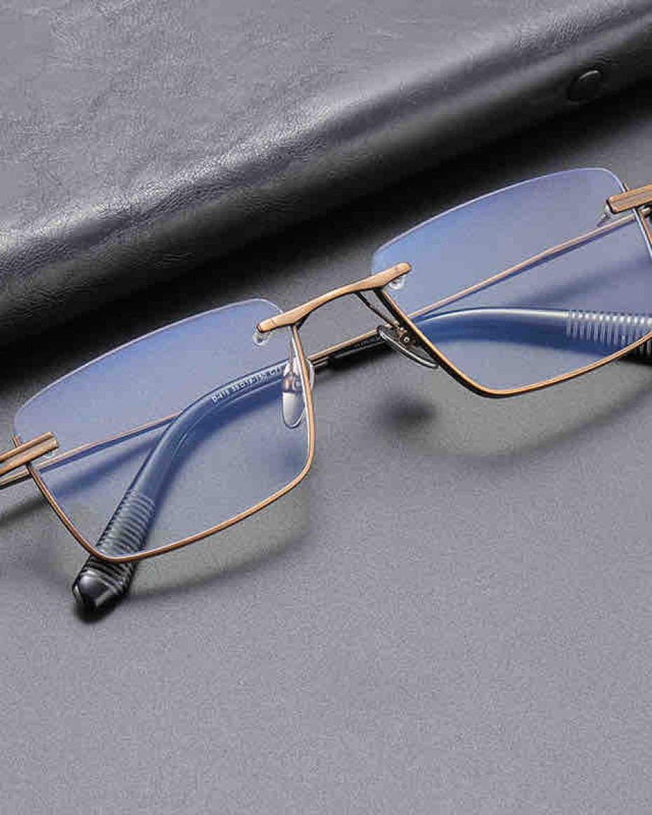FALCON glasses