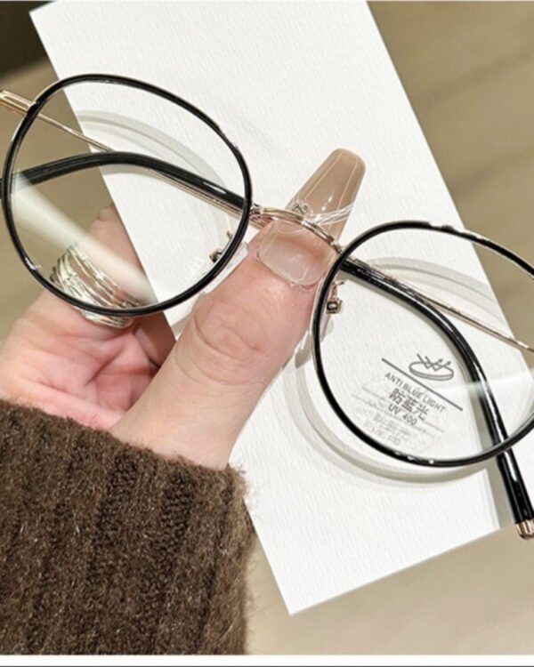 PATRA glasses