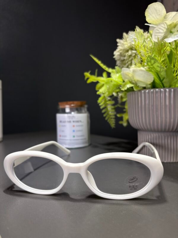 CHAPEL glasses